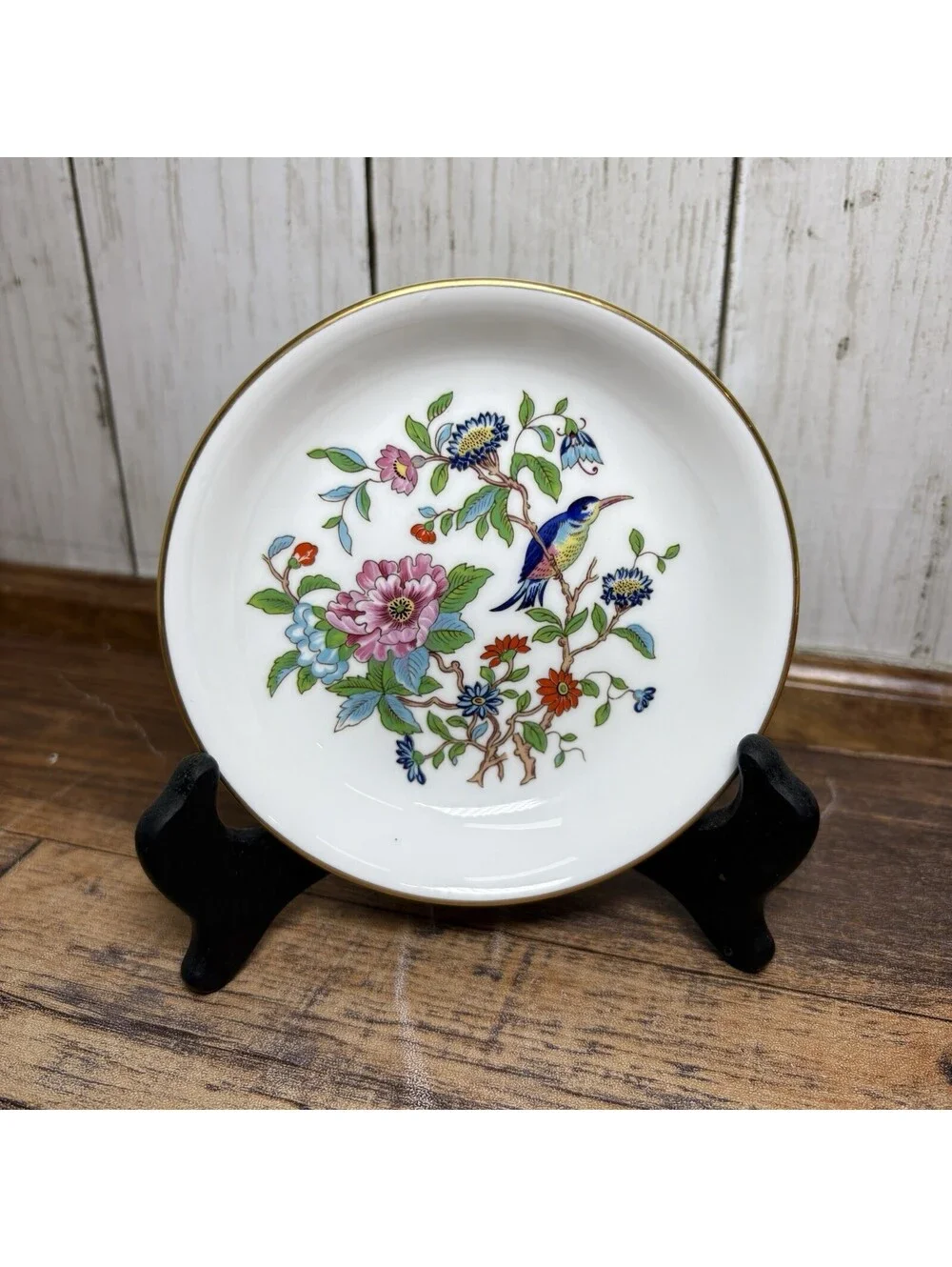 AYNSLEY PEMBROKE BUTTER PAT 4 1/4 W/  GOLD EDGING & SEAL FINE ENGLISH BONE CHINA